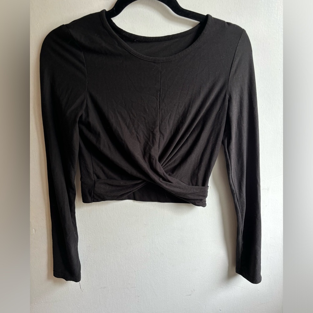 Size small cropped black shirt